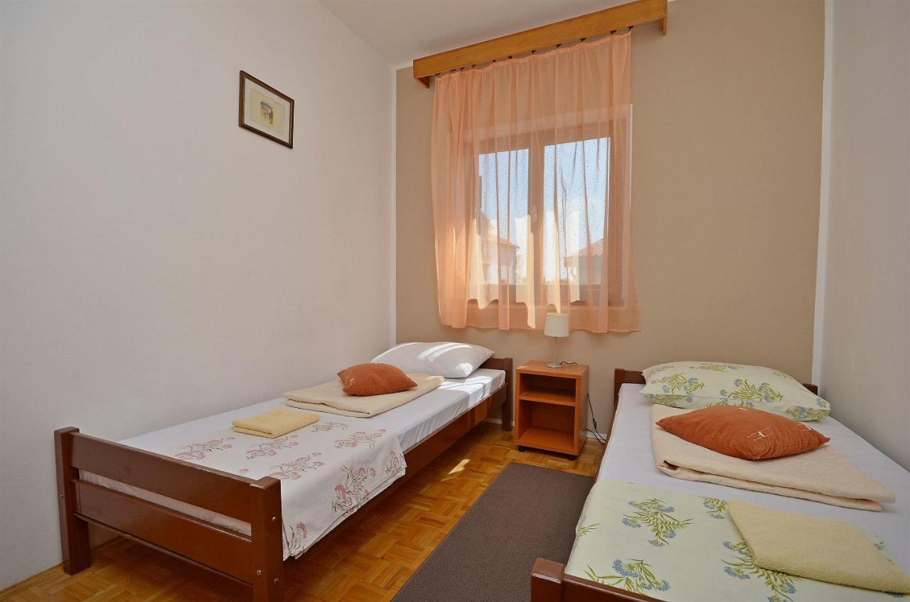 Apartment And Room Ivica Vodice Zewnętrze zdjęcie