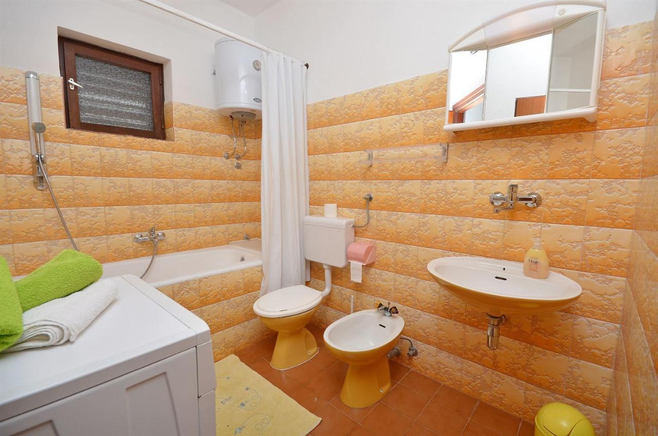 Apartment And Room Ivica Vodice Zewnętrze zdjęcie