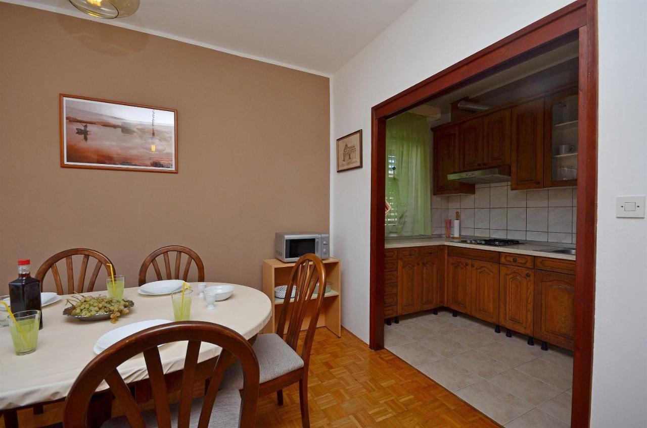 Apartment And Room Ivica Vodice Zewnętrze zdjęcie
