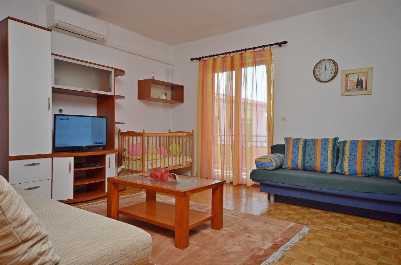 Apartment And Room Ivica Vodice Zewnętrze zdjęcie