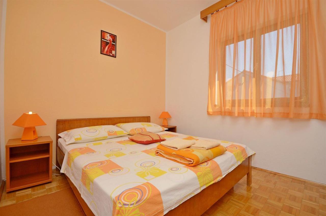 Apartment And Room Ivica Vodice Zewnętrze zdjęcie