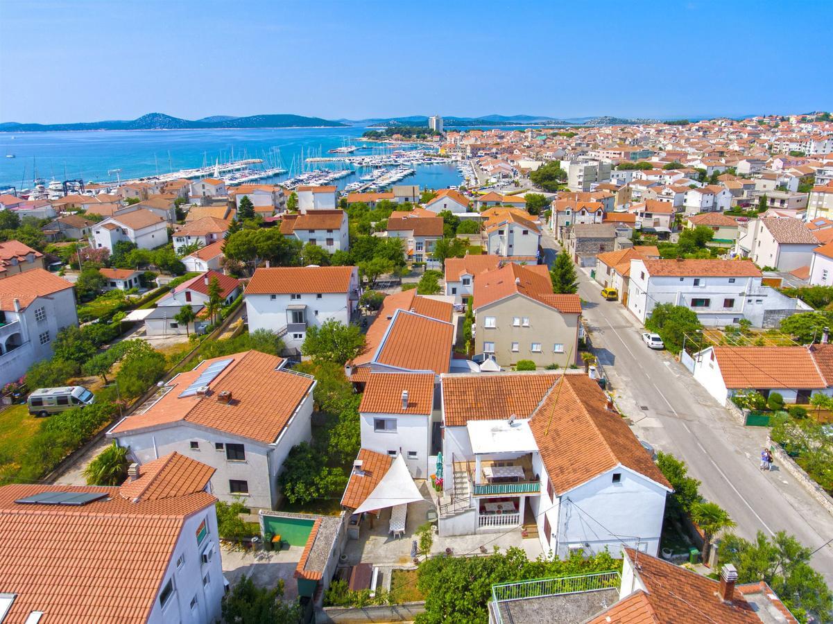 Apartment And Room Ivica Vodice Zewnętrze zdjęcie